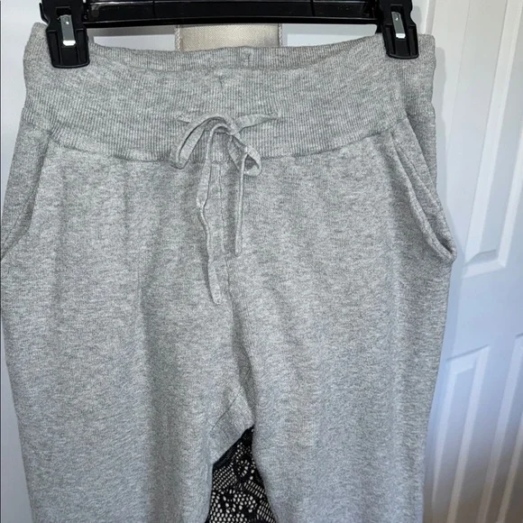 Cozy Gray Sweatpants - Picture 3 of 8